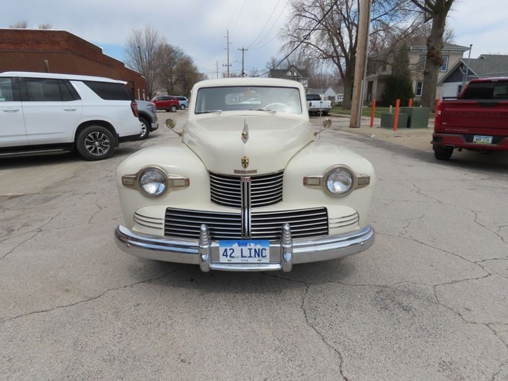 1942-lincoln-continental-coupe-image-14