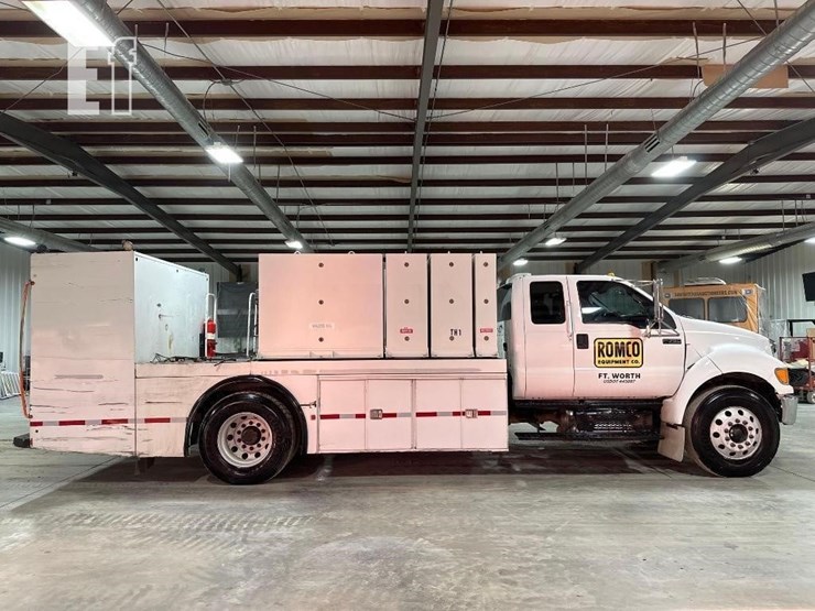 2015-ford-f750-sd-image-6