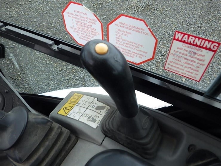 2020-bobcat-e26-image-46