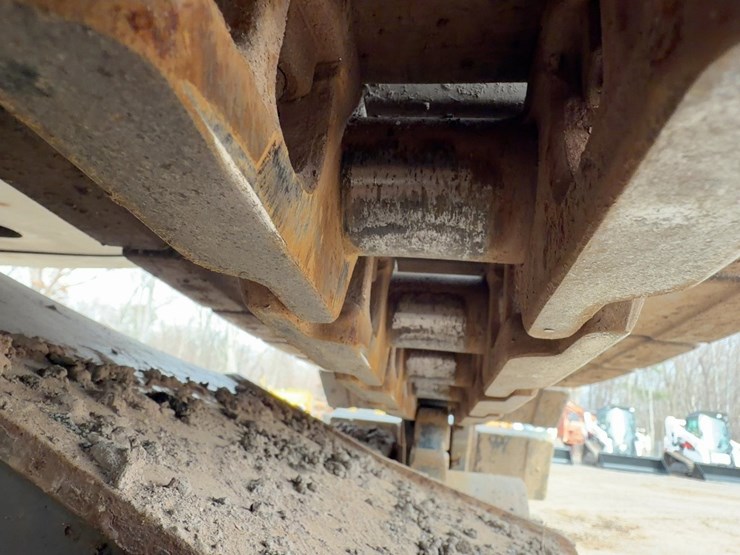 2016-volvo-ecr88d-image-29