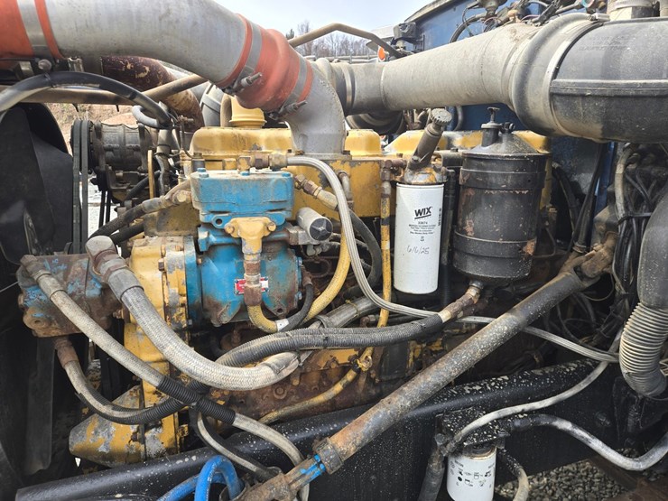 1991-peterbilt-357-image-54