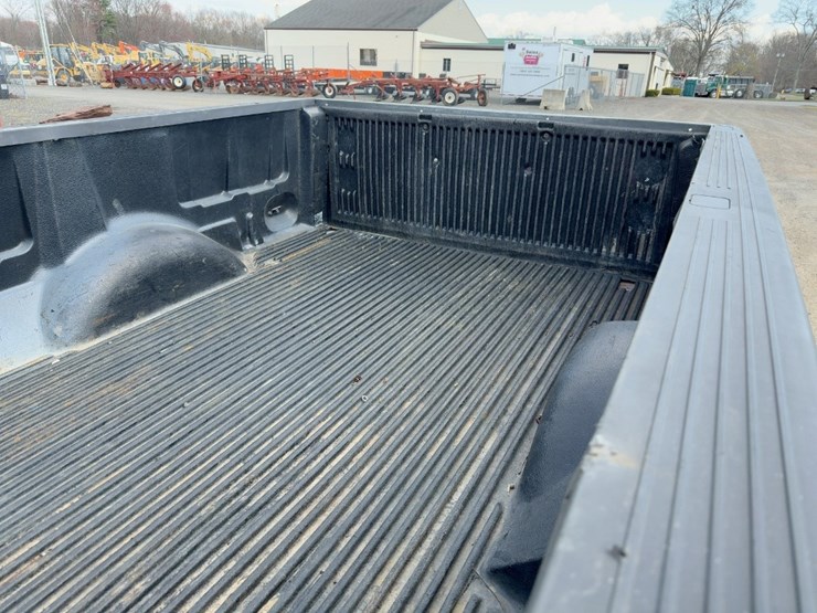 2004-ford-f150-xl-image-12