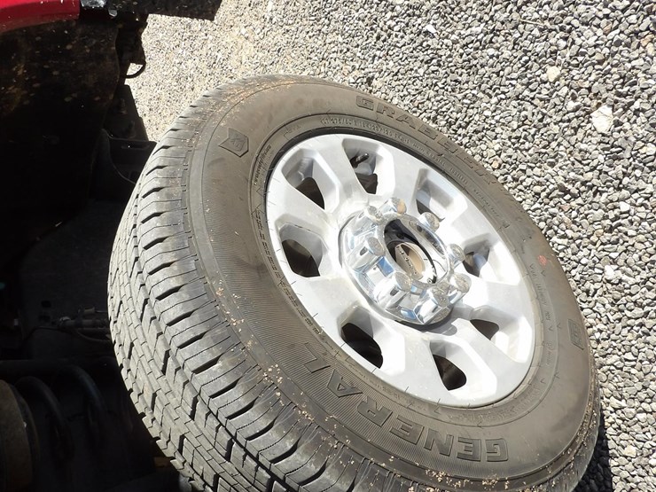 2023-ford-f250-image-15