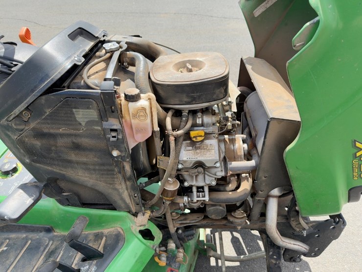 john-deere-x720-image-12