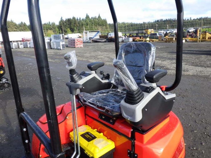 2026-tpm-tpm-18hs-hydraulic-excavator-image-19