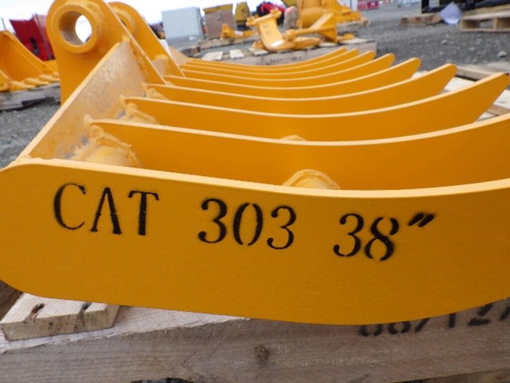 caterpillar-303-image-5