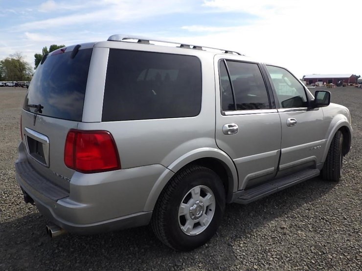 2003-lincoln-navigator-image-5
