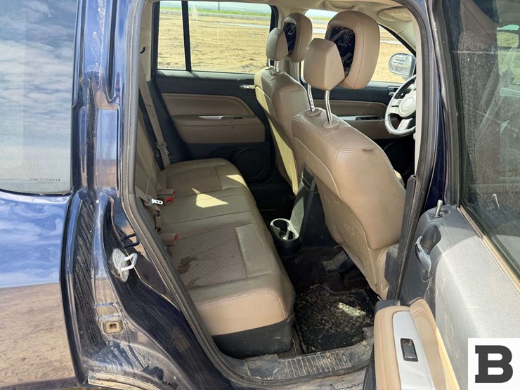 2014-jeep-compass-image-16