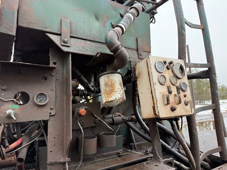 #1127-•-48'-log-loader-trailer-image-16