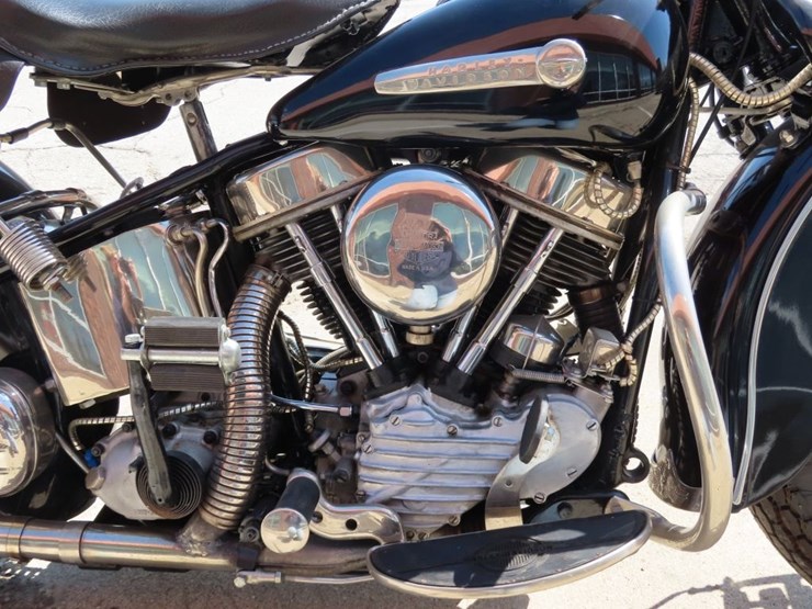 1948-harley-davidson-motorcycle-image-17
