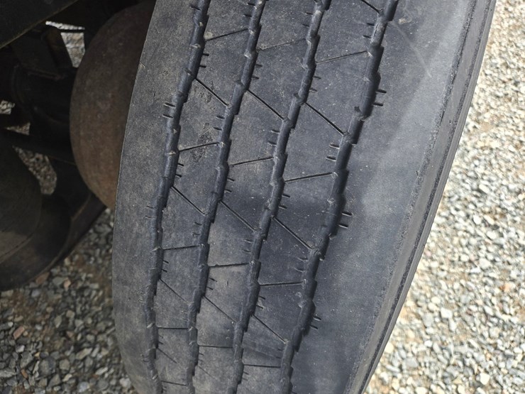 1991-peterbilt-357-image-79