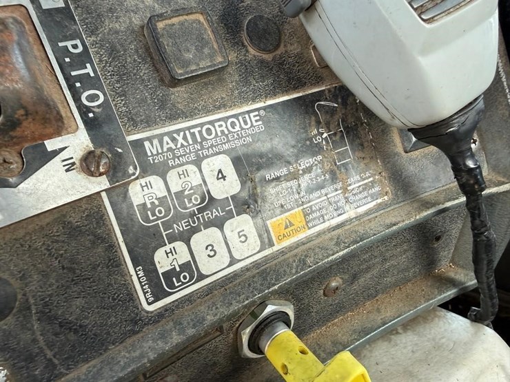 1991-mack-dm690s-image-20