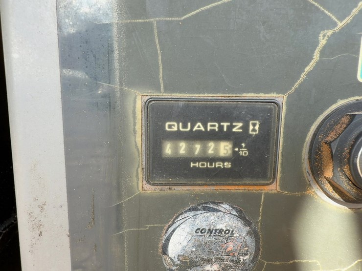 2003-jlg-600aj-image-17