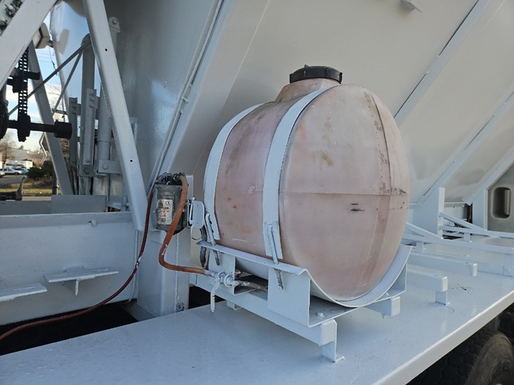 1997-international-2674-image-27