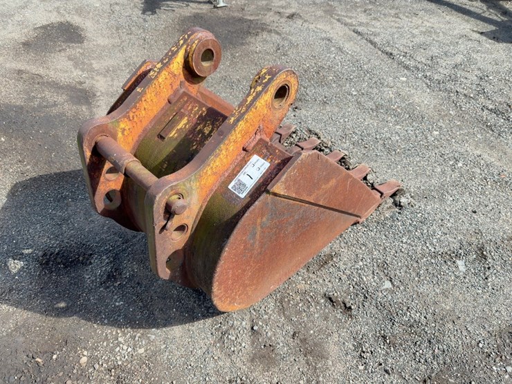 john-deere-310-image-4