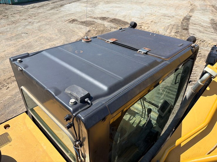 caterpillar-336el-image-24