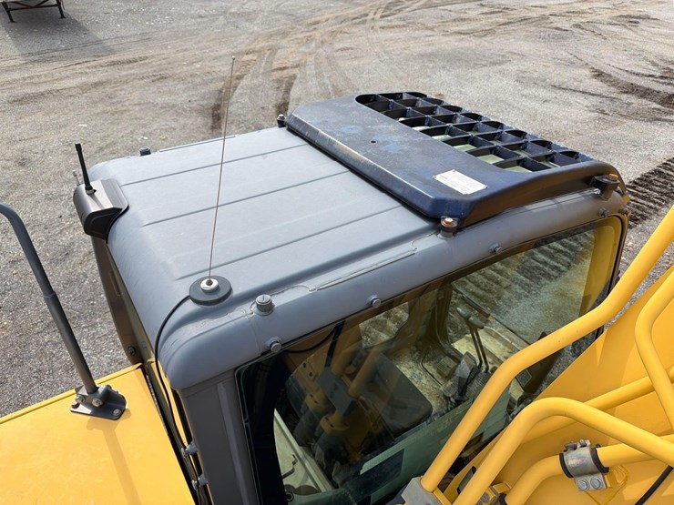 2017-kobelco-sk350-lc-9e-image-24