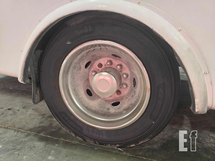 2013-international-3000-image-24