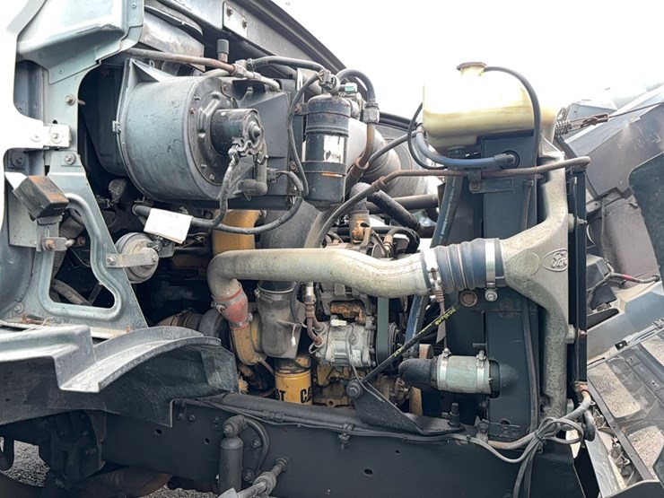 1998-caterpillar-3126-image-21