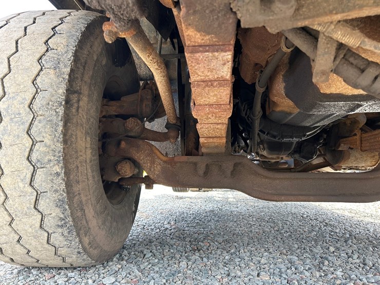 1999-mack-cl713-image-91