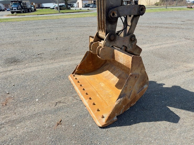 1998-volvo-ew200-image-9