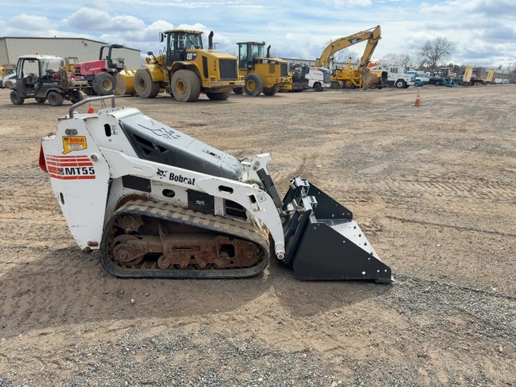 2013-bobcat-mt55-image-6