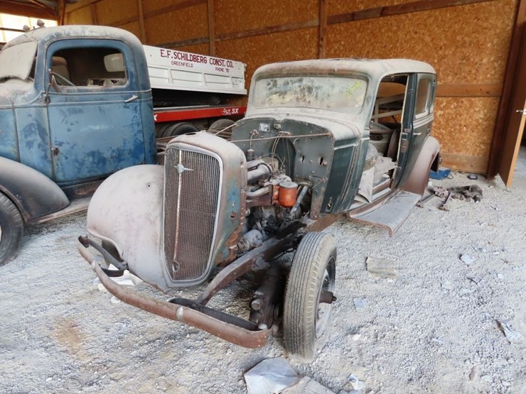 1934-chevrolet-4dr-sedan-image-1