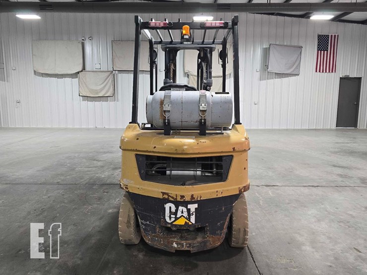 2019-caterpillar-gp25n-image-8