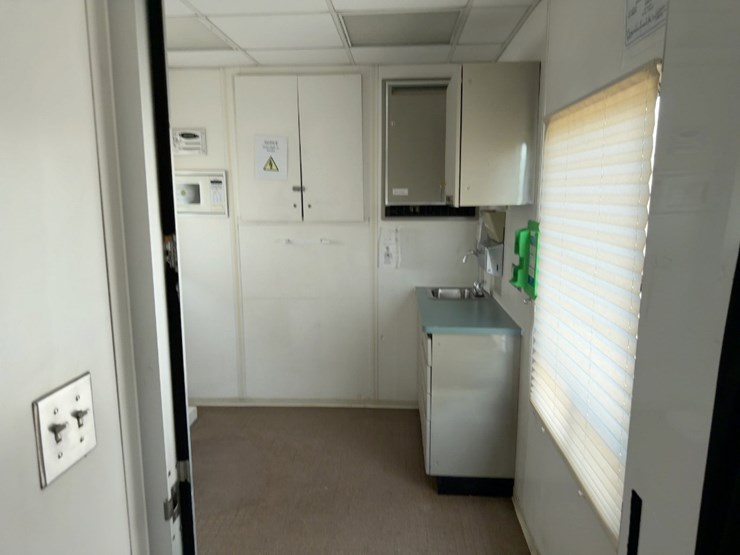 2001-caterpillar-3126-image-17