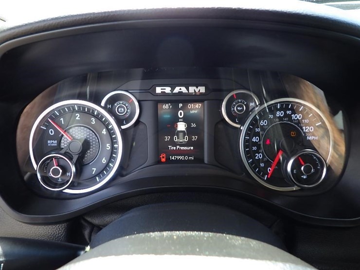 2019-dodge-1500-image-29