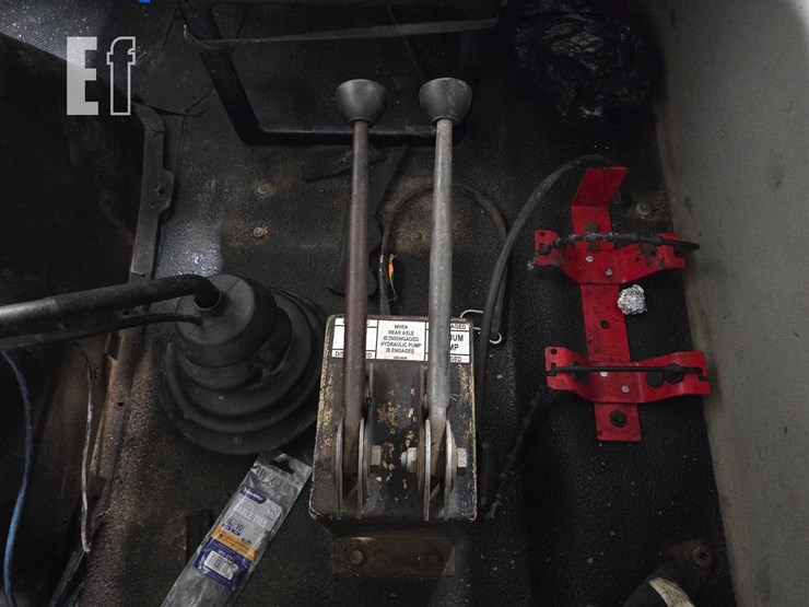 2012-international-workstar-7600-image-18