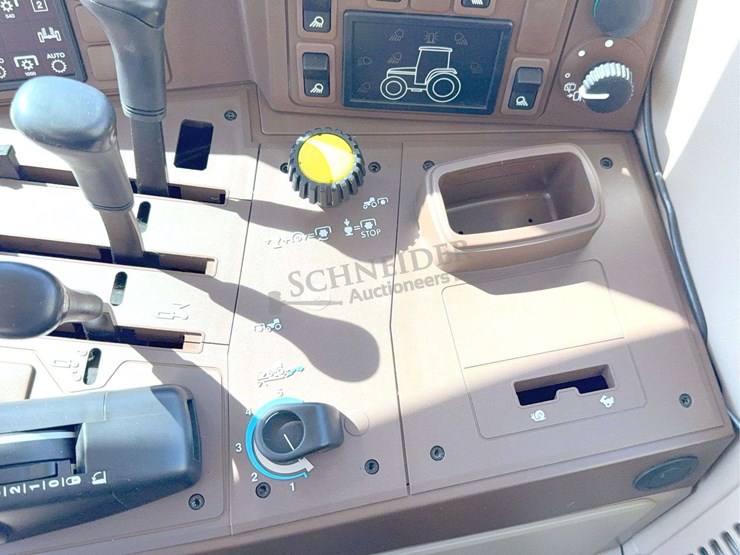 2004-john-deere-7320-image-74