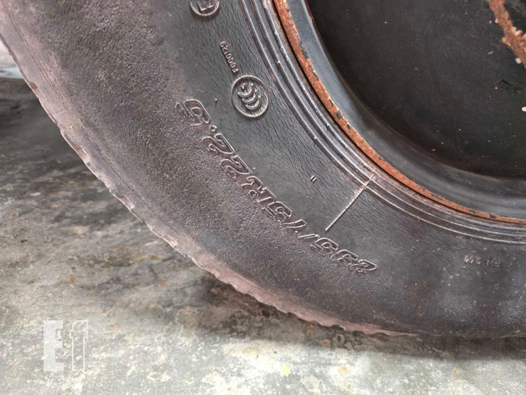 1990-international-4900-image-25