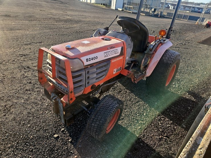 kubota-b2400-image-3