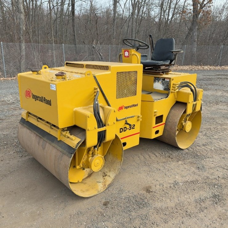 1993 INGERSOLL-RAND DD32