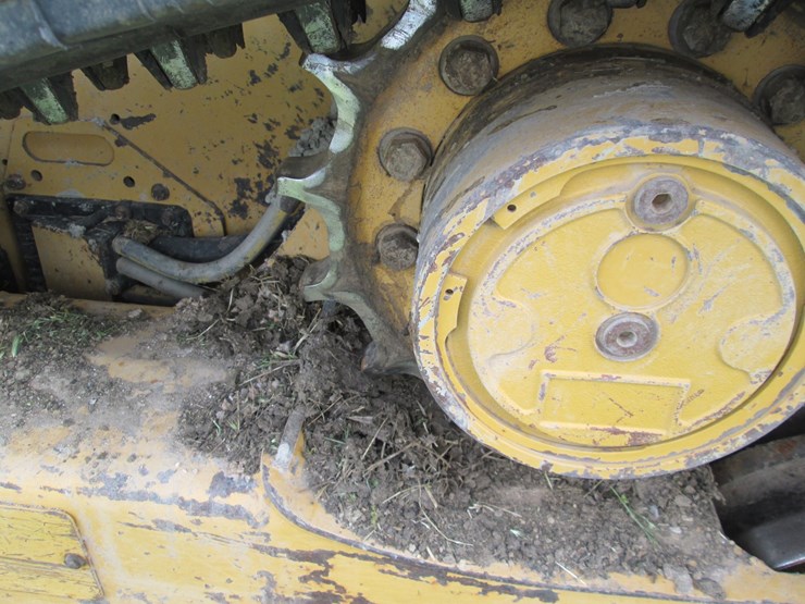 2022-caterpillar-259d3-image-10