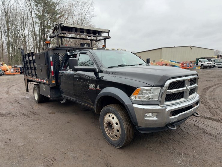 2015-dodge-ram-4500hd-image-7