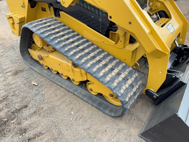 2016-caterpillar-279d-image-11