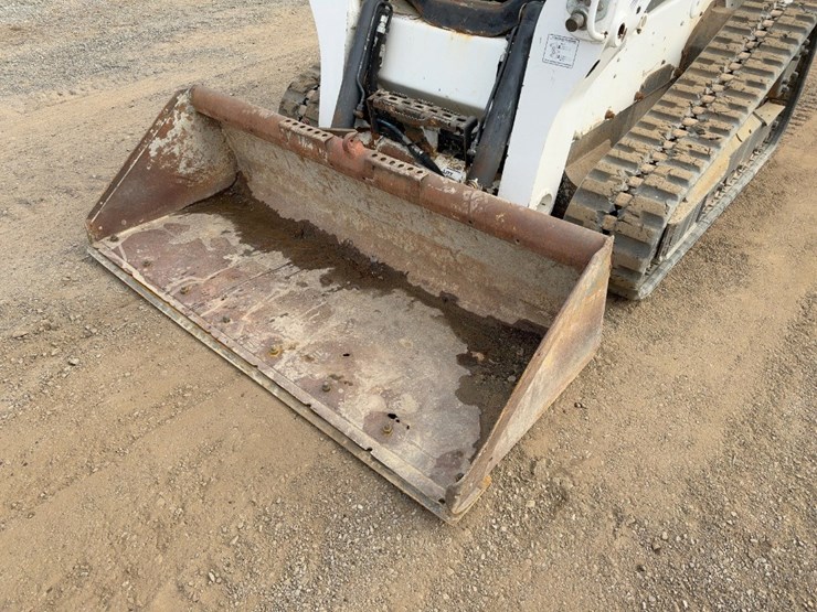 2016-bobcat-t650-image-9