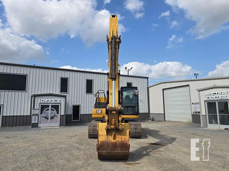 caterpillar-320gc-image-7