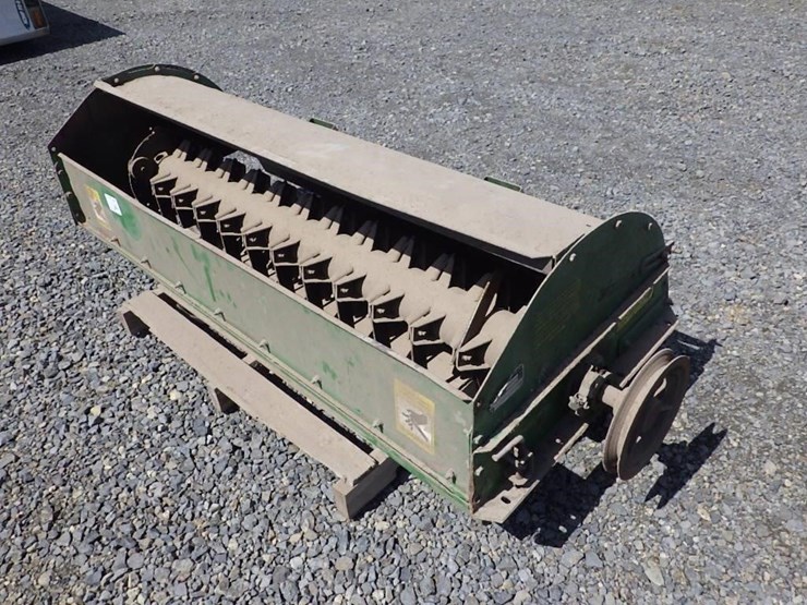 john-deere-64-image-2