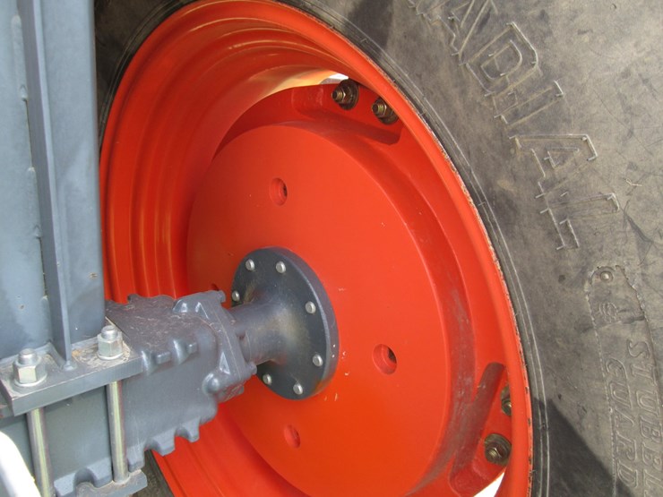 2022-kubota-m6s-111-image-13