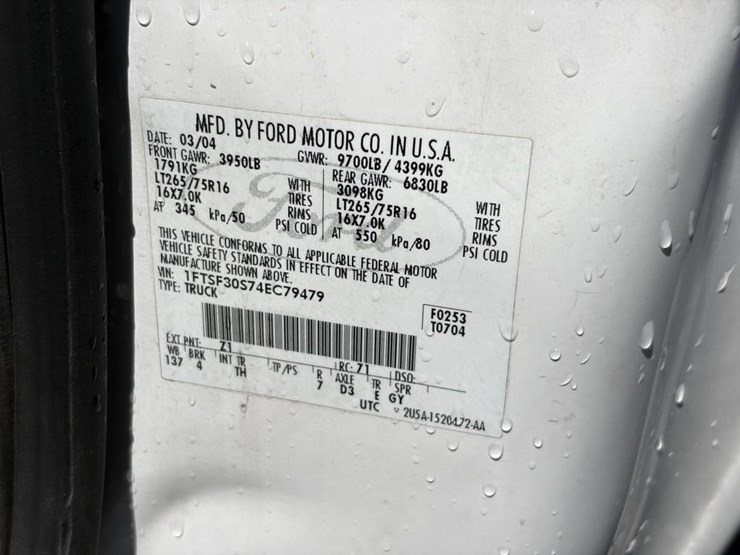 2004-ford-f350-image-15