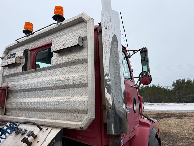 1999-western-star-5864ss-image-40