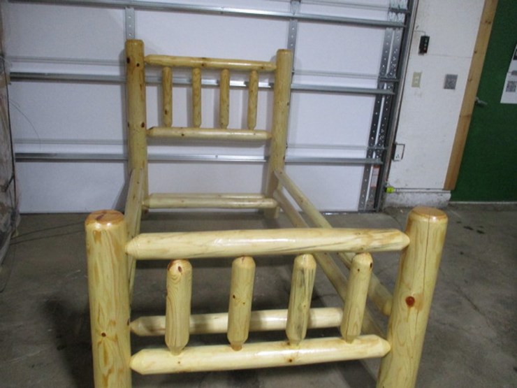 #7141-•-twin-log-bed-image-9