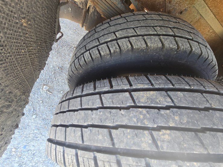 2011-ford-f350-image-57