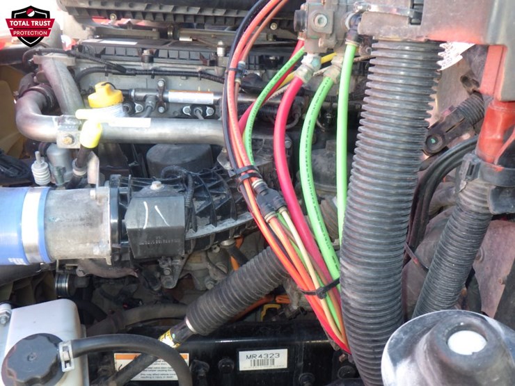 2021-freightliner-cascadia-116-image-18