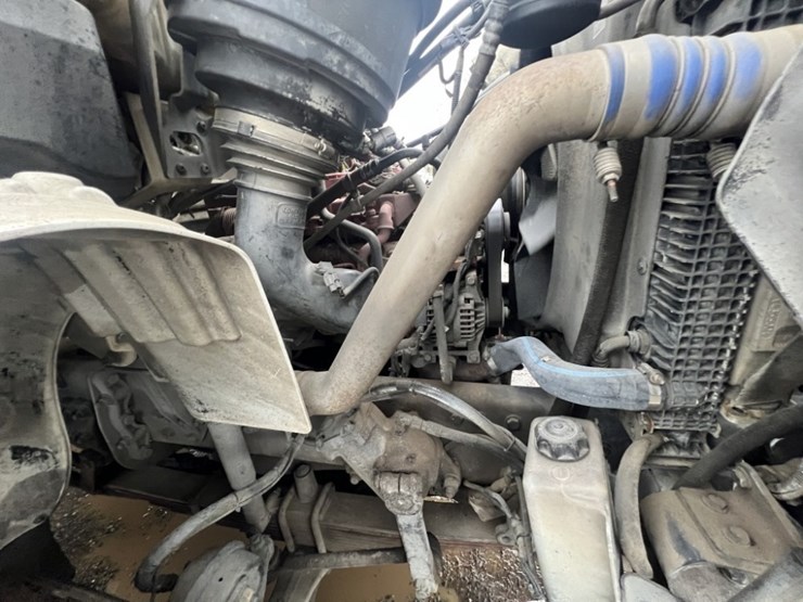 2011-freightliner-vac-con-t/a-vacuum-truck-image-13