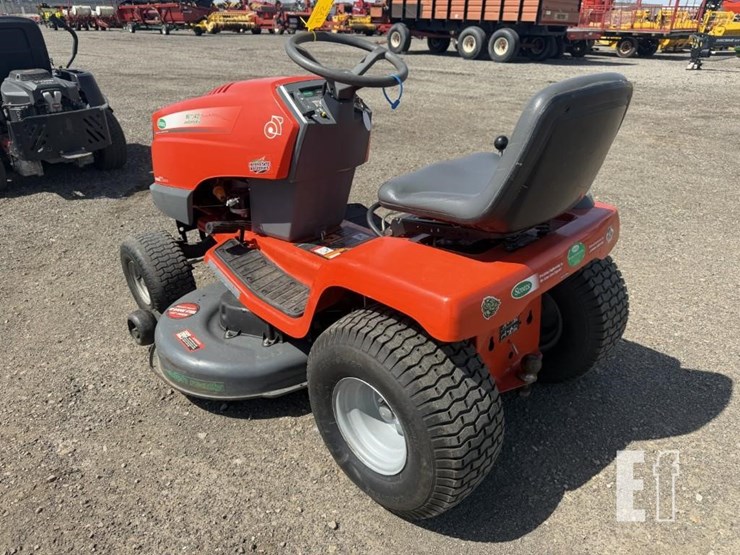 scotts-1642h-image-4