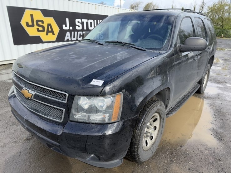 2014-chevrolet-tahoe-image-1